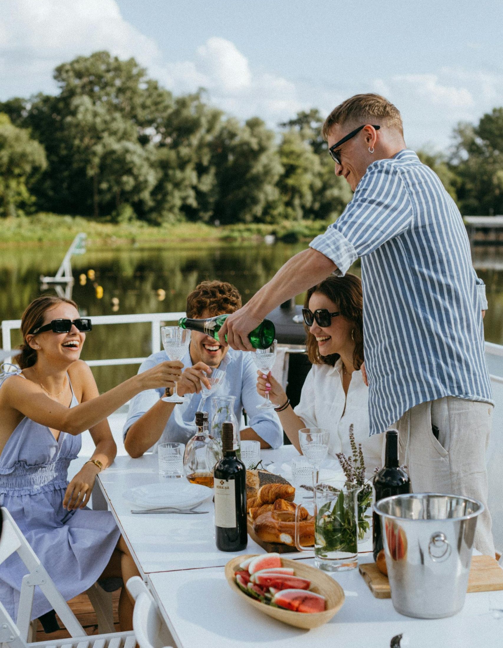 pexels-koolshooters-9750952